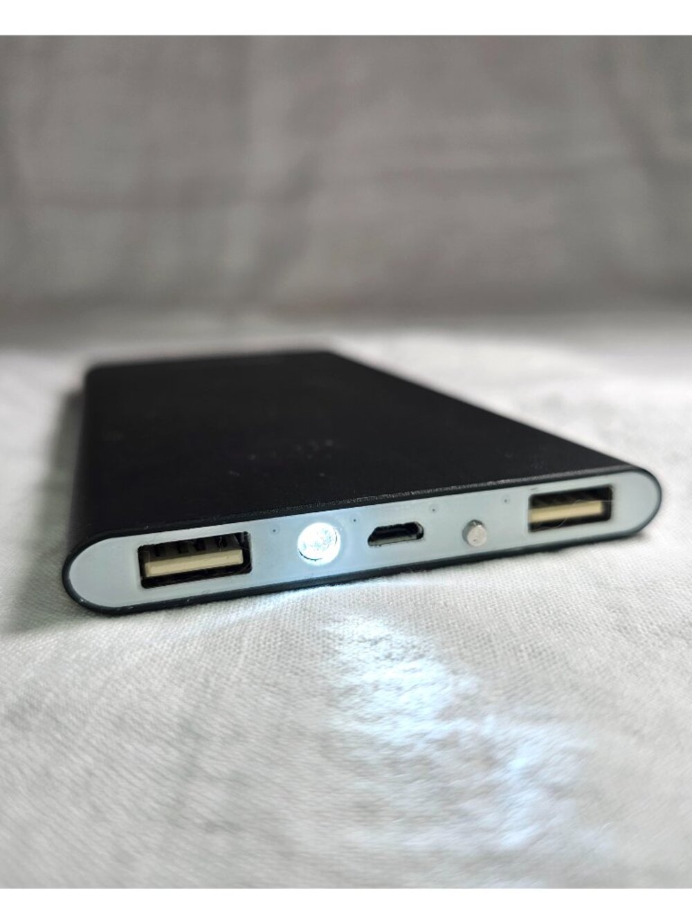 Mopower S10 Slim 10000 mAh Portable Power Bank w Two USB-A Ports & Flashlight